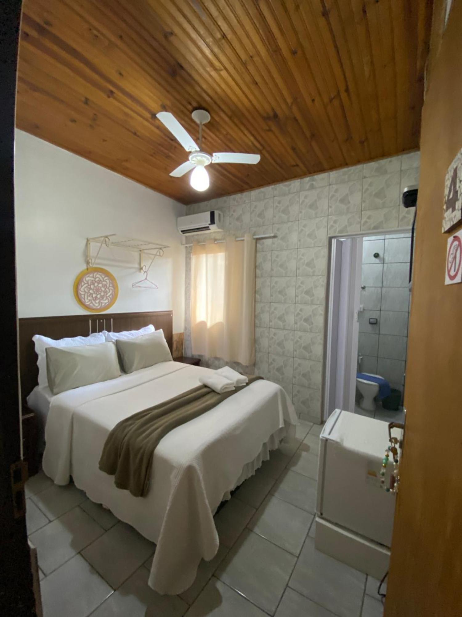 Pousada Recanto Da Vila ปิเรนนอโปลิส ภายนอก รูปภาพ